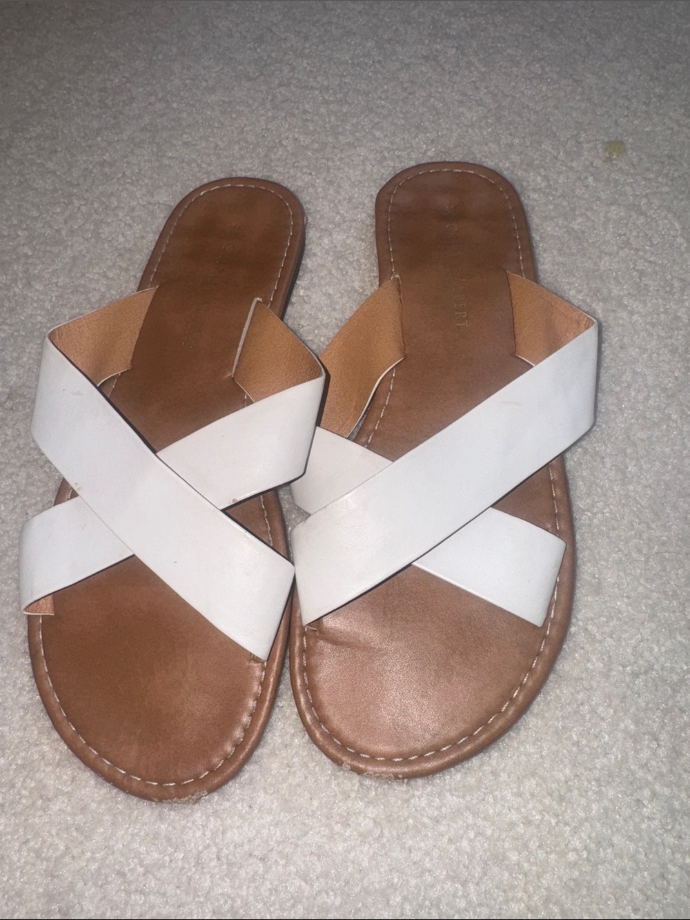 Charles Albert White Crisscross Slide Sandals